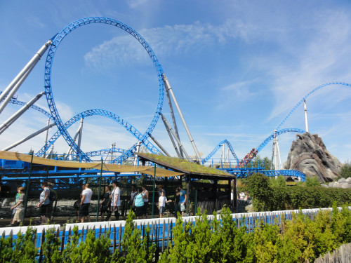 blue fire Megacoaster
